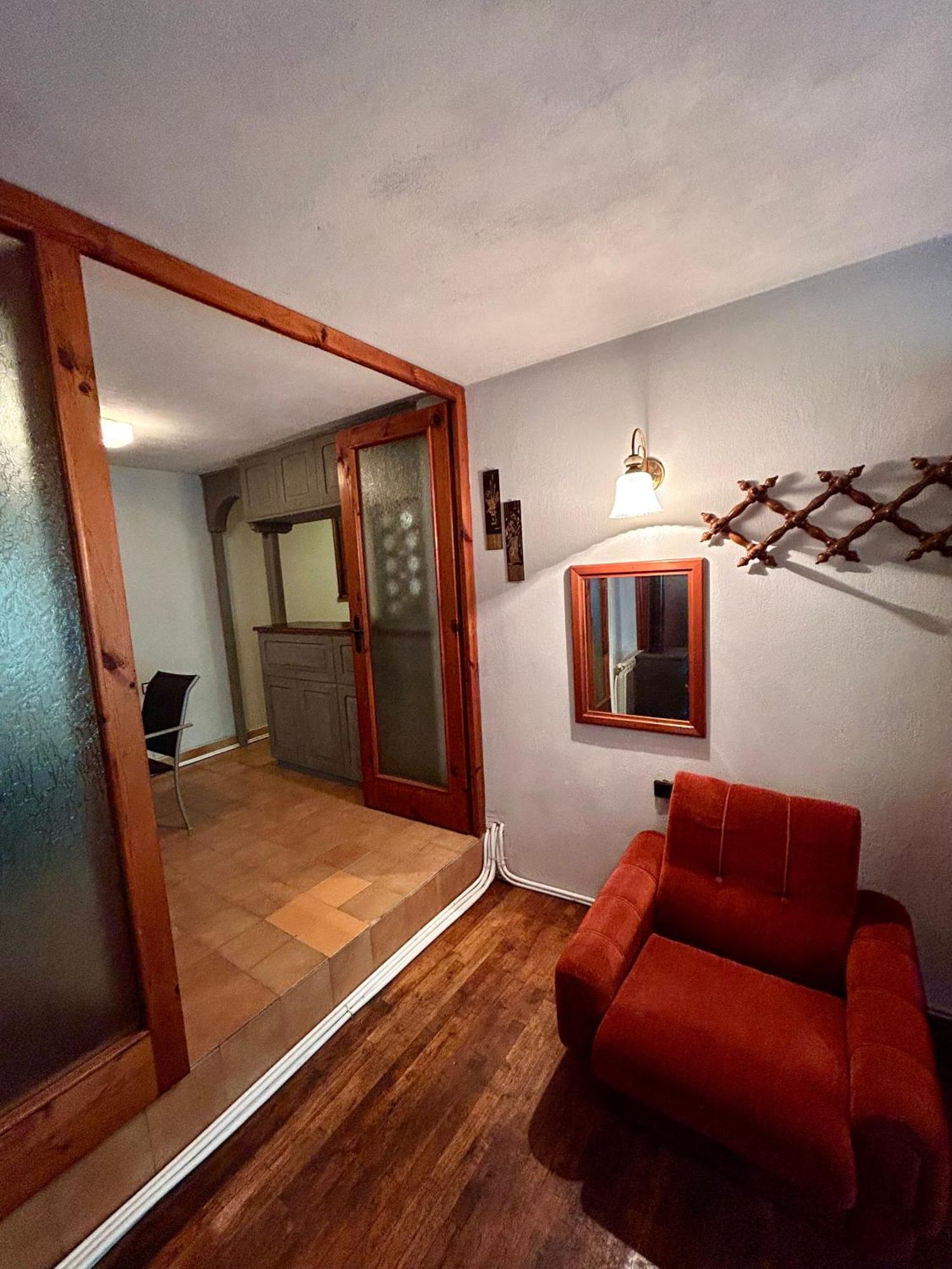 Luylyana Guesthouse Ribarica Exterior photo